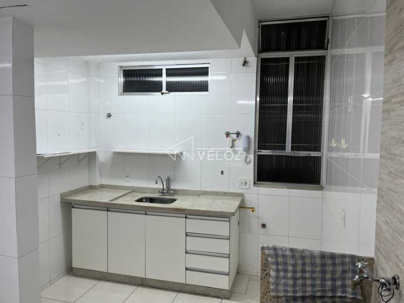 Apartamento à venda com 1 quarto, 43m² - Foto 9