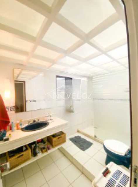 Casa à venda com 3 quartos, 300m² - Foto 14