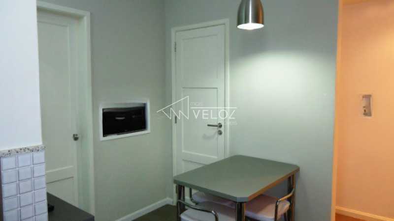 Apartamento à venda com 2 quartos, 69m² - Foto 4