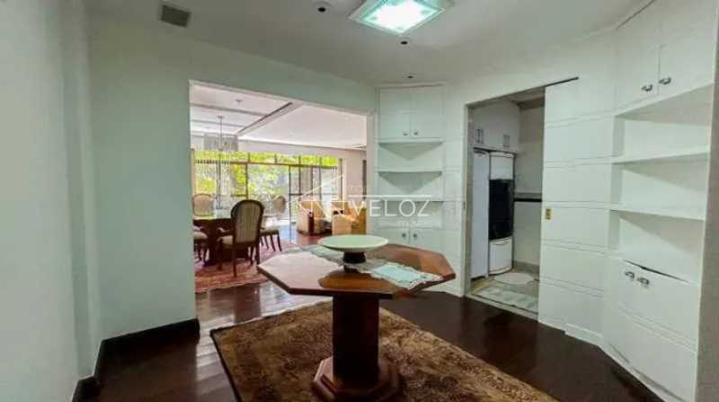 Apartamento à venda com 4 quartos, 203m² - Foto 8