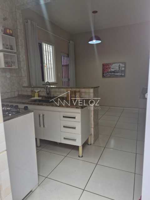 Casa de Vila à venda com 1 quarto, 39m² - Foto 2