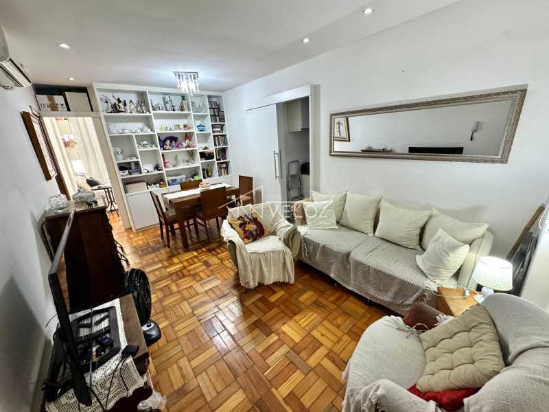 Apartamento à venda com 2 quartos, 60m² - Foto 9