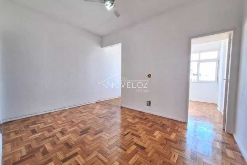 Apartamento à venda com 1 quarto, 51m² - Foto 2