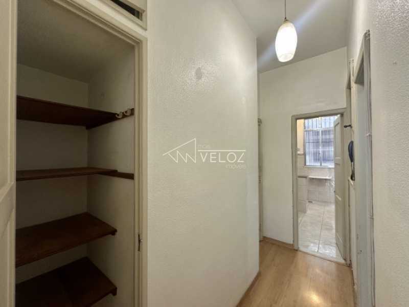 Apartamento à venda com 1 quarto, 55m² - Foto 9