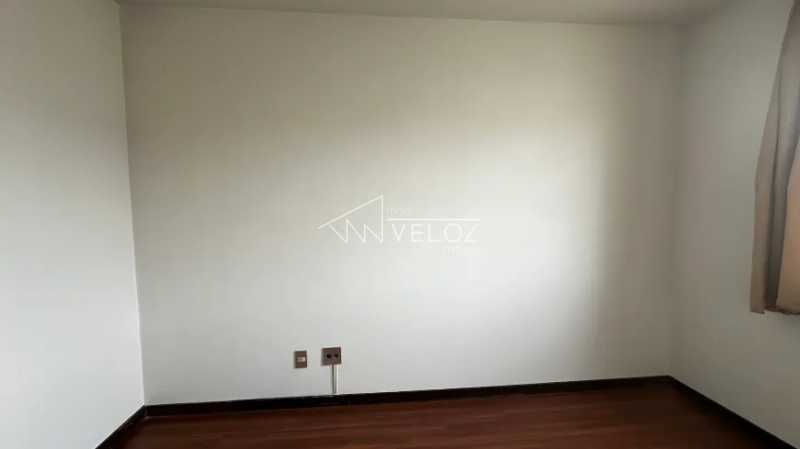 Apartamento à venda com 2 quartos, 83m² - Foto 9