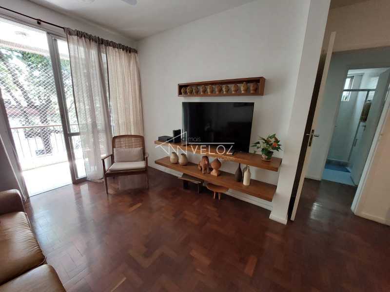 Apartamento à venda com 2 quartos, 90m² - Foto 5