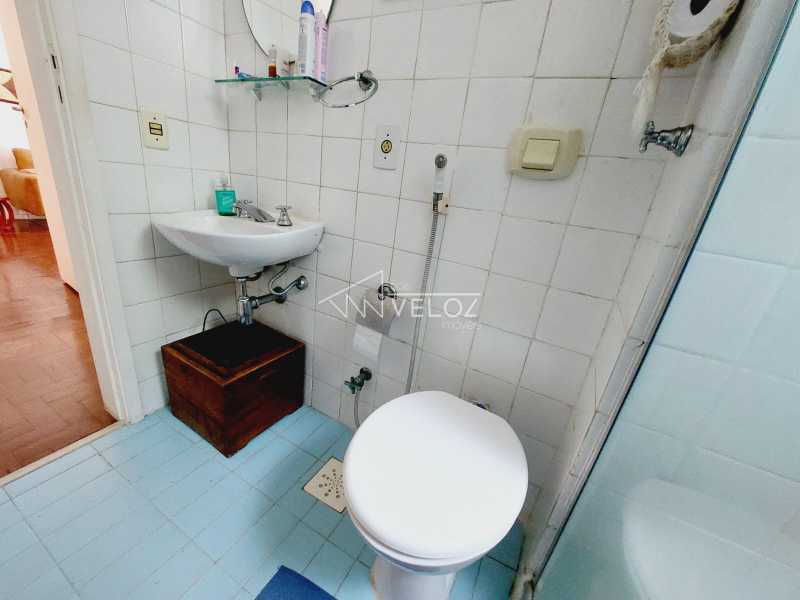 Apartamento à venda com 2 quartos, 90m² - Foto 17