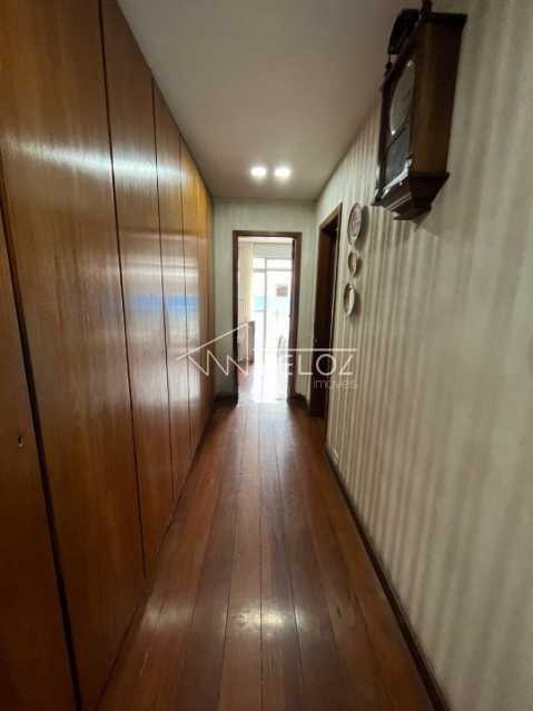 Apartamento à venda com 3 quartos, 145m² - Foto 12