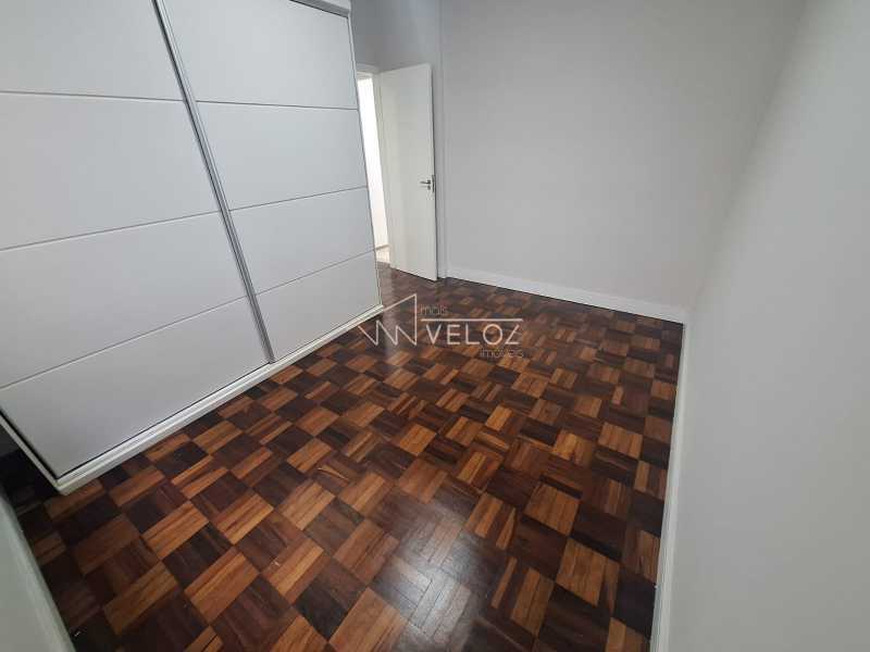 Apartamento à venda com 1 quarto, 44m² - Foto 2