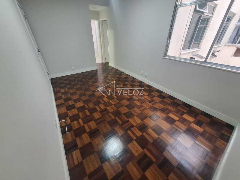 Apartamento à venda com 1 quarto, 44m² - Foto 8