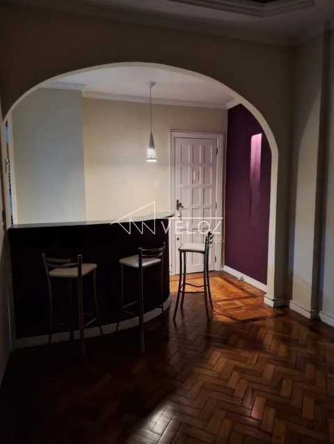 Apartamento à venda com 1 quarto, 52m² - Foto 2