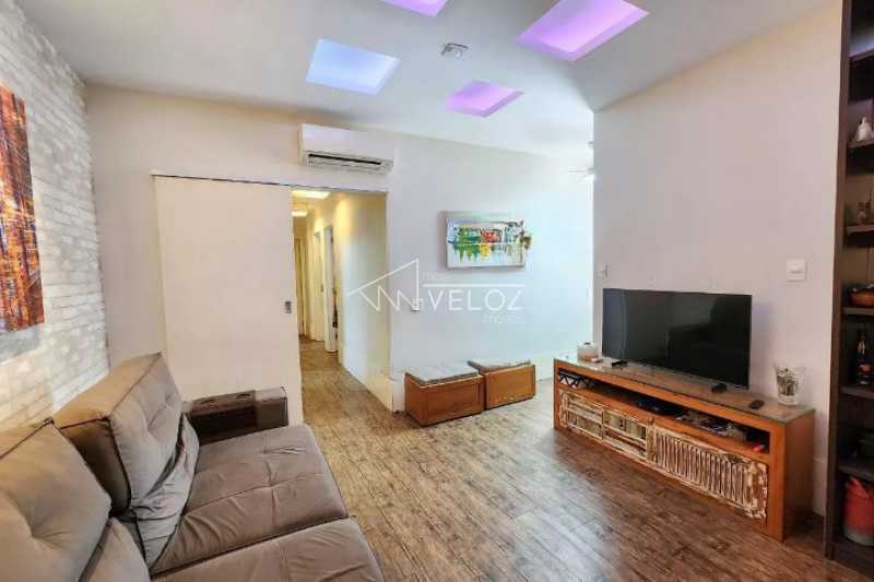 Apartamento à venda com 3 quartos, 92m² - Foto 2