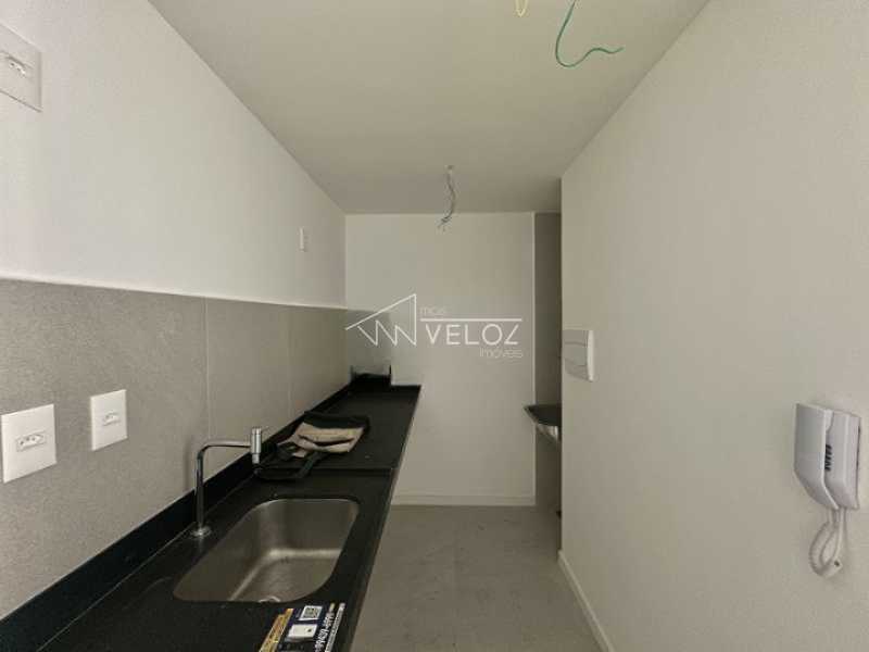 Apartamento à venda com 1 quarto, 47m² - Foto 4