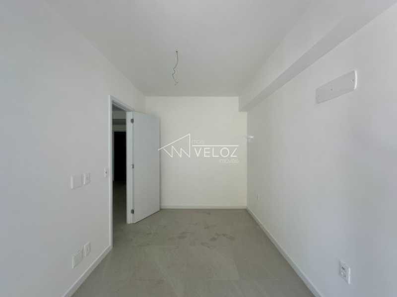 Apartamento à venda com 1 quarto, 47m² - Foto 13