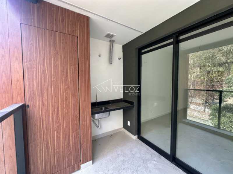 Apartamento à venda com 1 quarto, 47m² - Foto 2