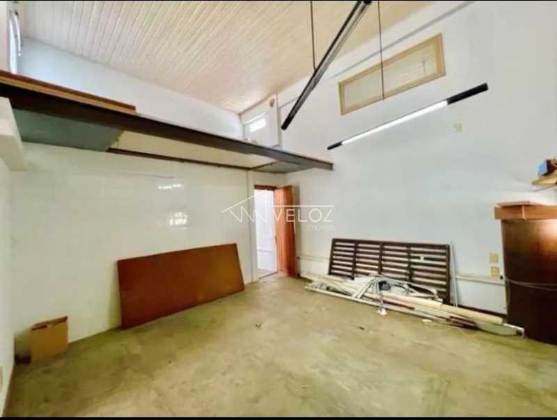 Cobertura à venda com 3 quartos, 271m² - Foto 15