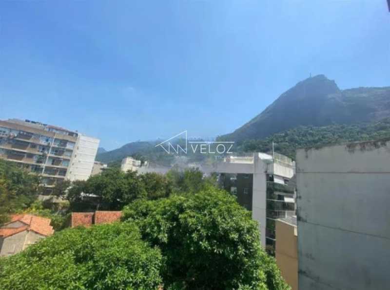 Apartamento à venda com 2 quartos, 58m² - Foto 2