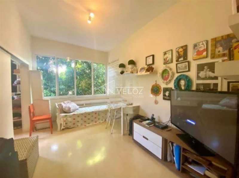 Apartamento à venda com 2 quartos, 58m² - Foto 1