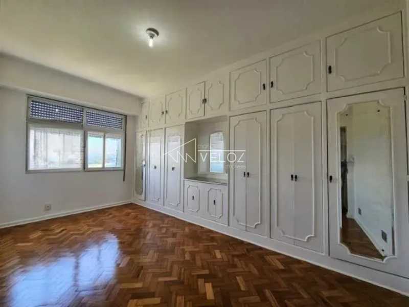 Apartamento à venda com 4 quartos, 213m² - Foto 14