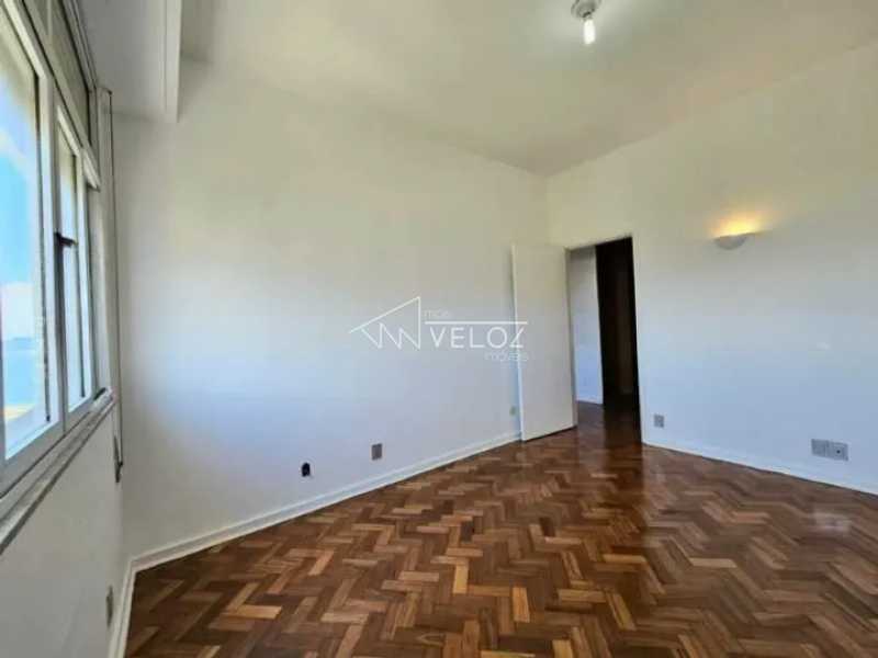 Apartamento à venda com 4 quartos, 213m² - Foto 10