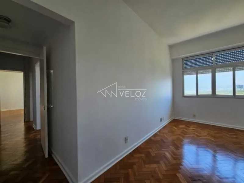 Apartamento à venda com 4 quartos, 213m² - Foto 15