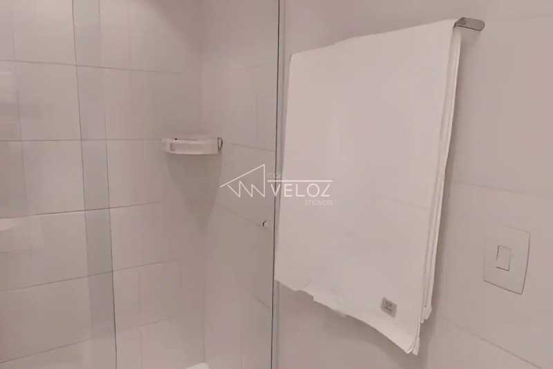 Apartamento à venda com 2 quartos, 80m² - Foto 19