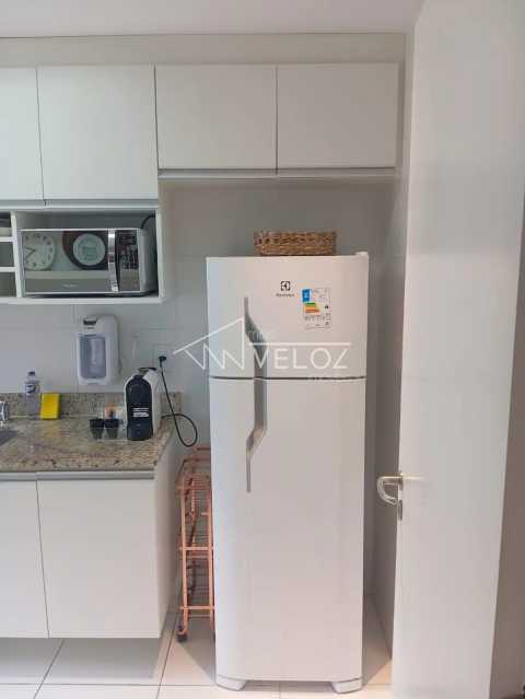 Apartamento à venda com 2 quartos, 80m² - Foto 11