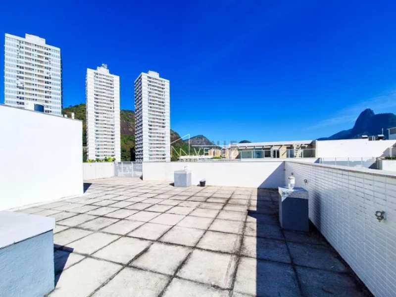 Apartamento à venda com 2 quartos, 77m² - Foto 23