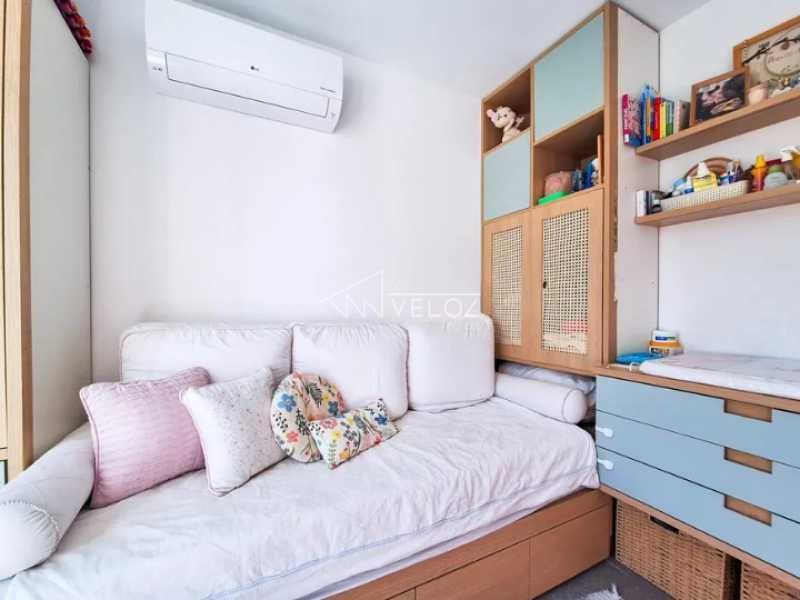 Apartamento à venda com 2 quartos, 77m² - Foto 34