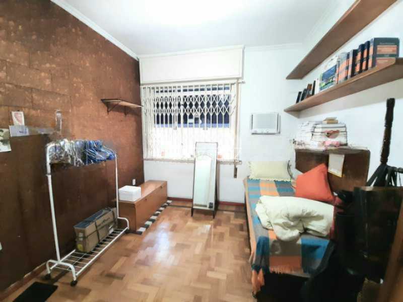 Apartamento à venda com 3 quartos, 123m² - Foto 14