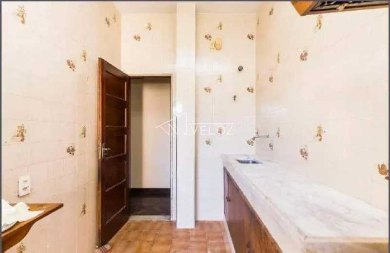 Apartamento à venda com 3 quartos, 97m² - Foto 11