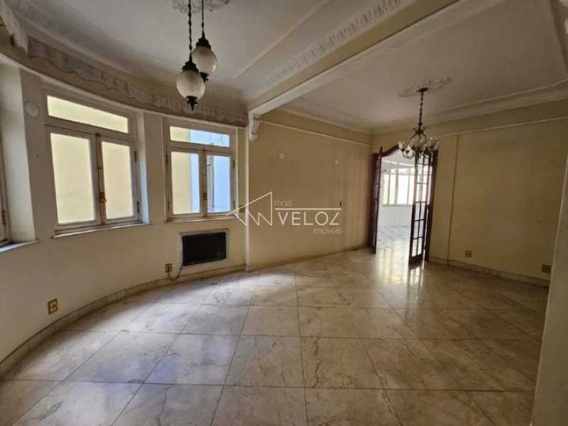 Apartamento à venda com 3 quartos, 245m² - Foto 13