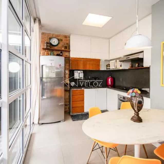 Apartamento à venda com 3 quartos, 210m² - Foto 7