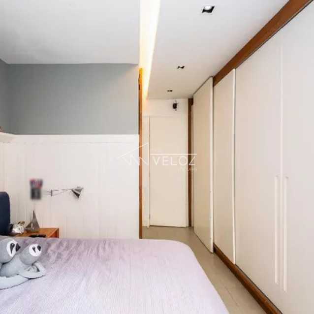 Apartamento à venda com 3 quartos, 210m² - Foto 11