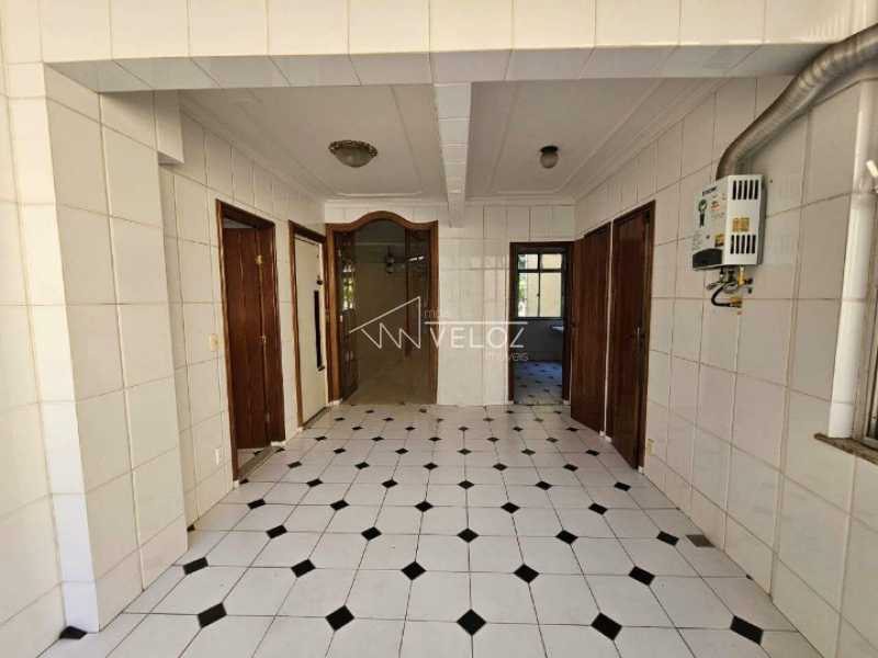 Apartamento à venda com 3 quartos, 245m² - Foto 19