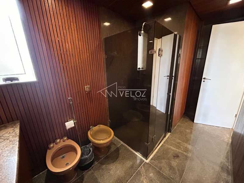 Apartamento à venda com 4 quartos, 229m² - Foto 18