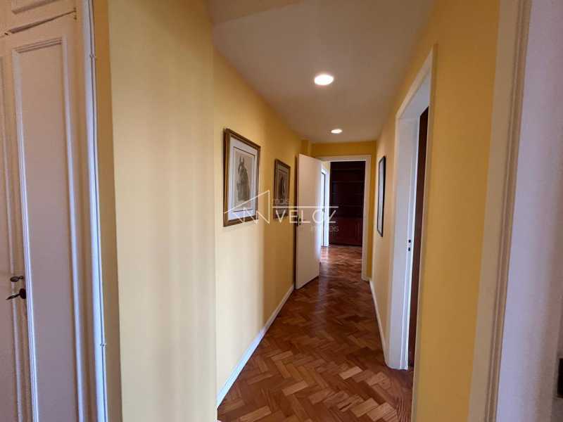 Apartamento à venda com 4 quartos, 229m² - Foto 25