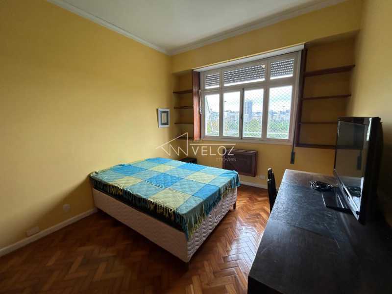 Apartamento à venda com 4 quartos, 229m² - Foto 30