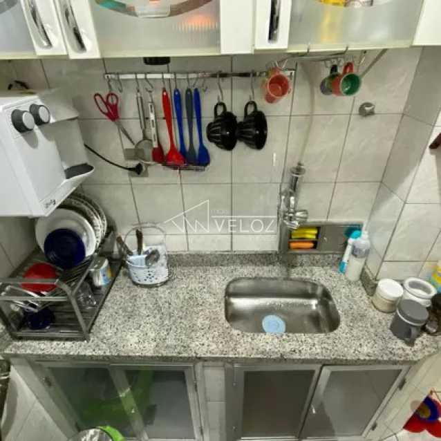 Apartamento à venda com 1 quarto, 48m² - Foto 10