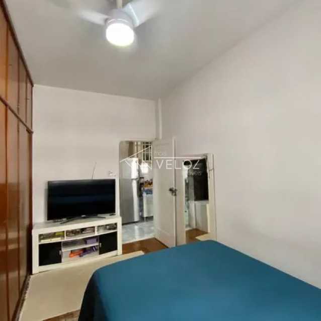 Apartamento à venda com 1 quarto, 48m² - Foto 13