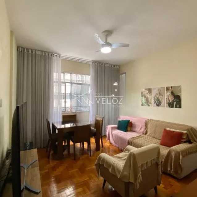 Apartamento à venda com 1 quarto, 48m² - Foto 1