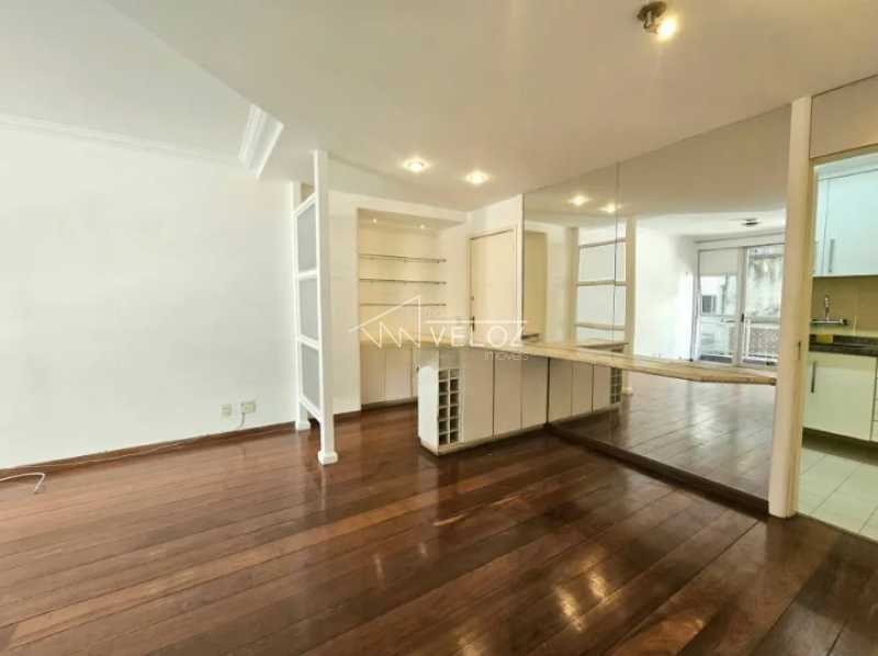 Apartamento à venda com 2 quartos, 88m² - Foto 9