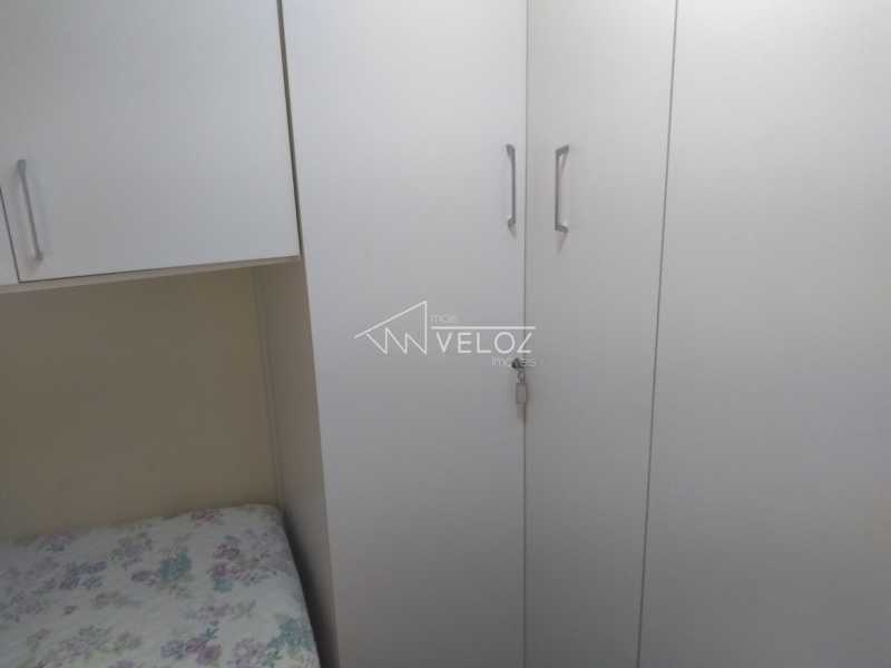 Apartamento à venda com 2 quartos, 64m² - Foto 7