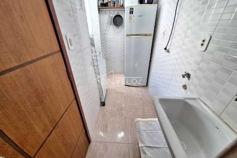 Apartamento à venda com 1 quarto, 27m² - Foto 12