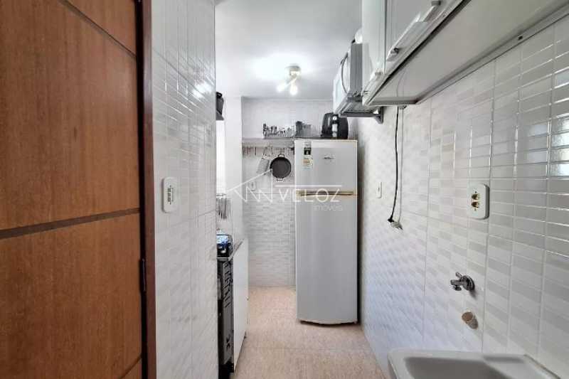 Apartamento à venda com 1 quarto, 27m² - Foto 17