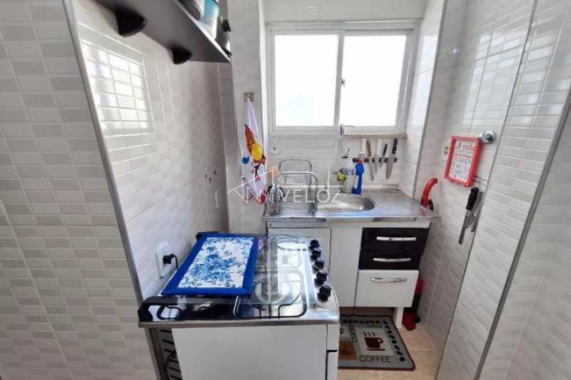 Apartamento à venda com 1 quarto, 27m² - Foto 11