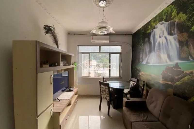 Apartamento à venda com 1 quarto, 46m² - Foto 2