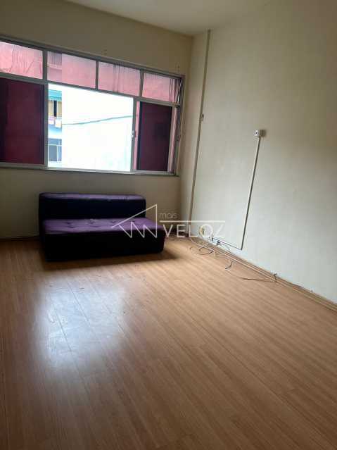 Apartamento à venda com 1 quarto, 50m² - Foto 2