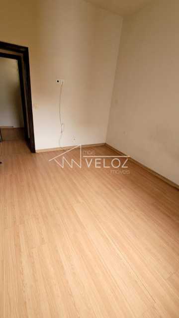 Apartamento à venda com 1 quarto, 50m² - Foto 6