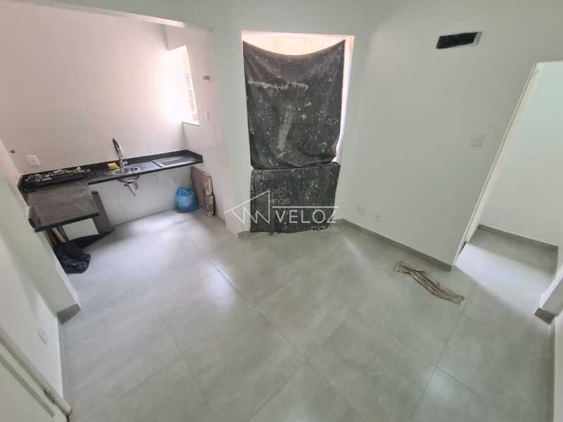 Kitnet e Studio à venda, 20m² - Foto 13